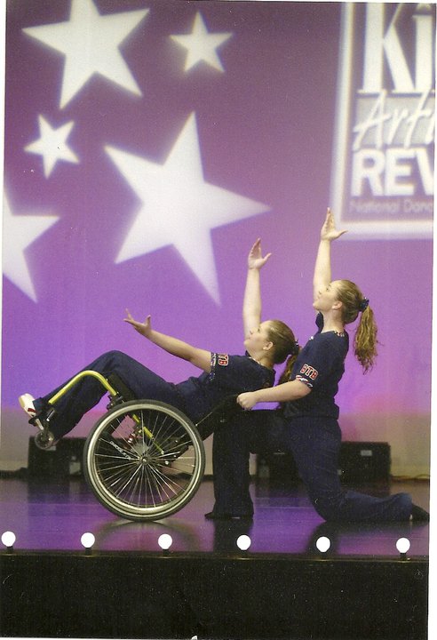 283858_2192341975662_4174150_n